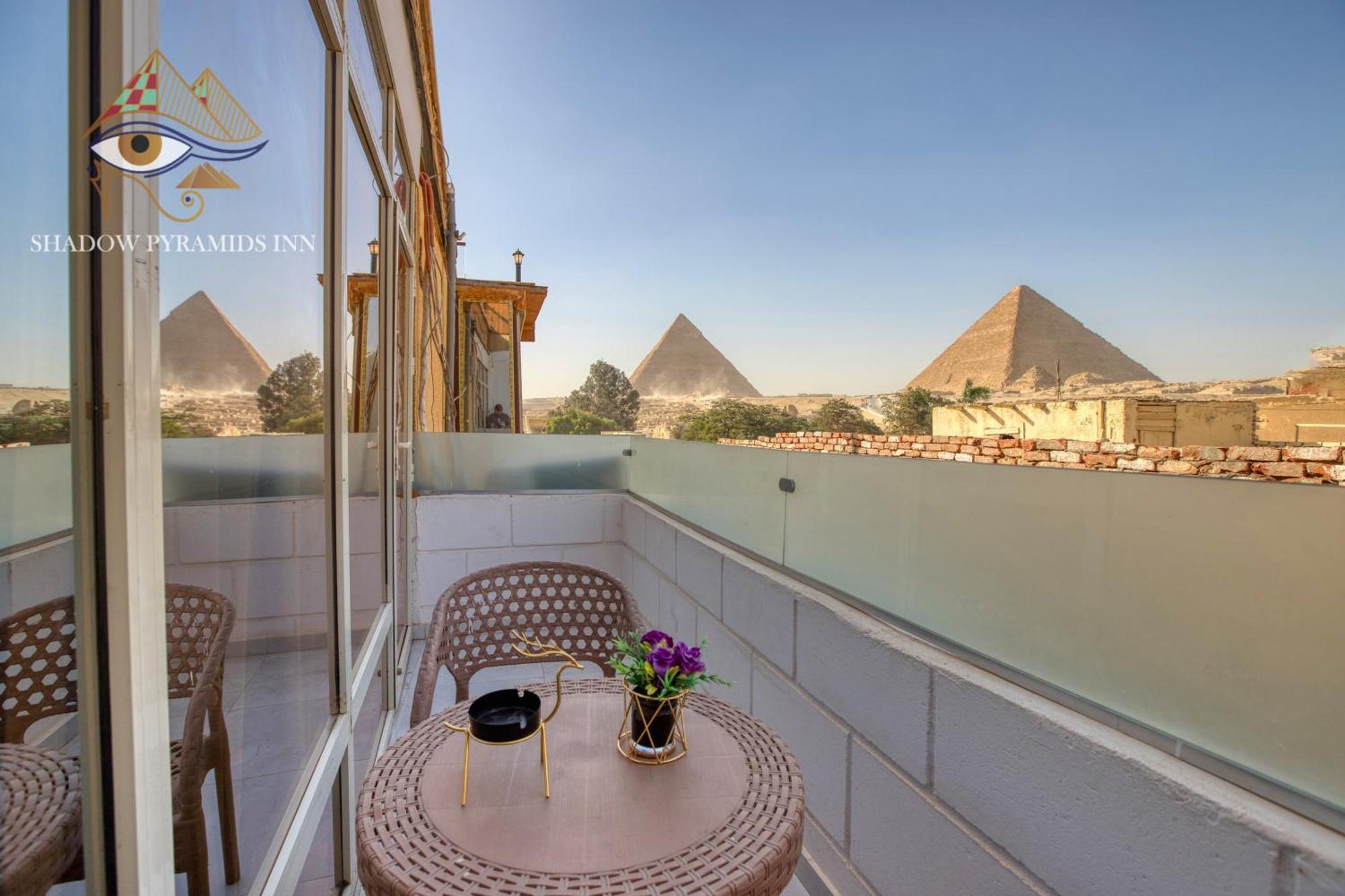 Shadow Pyramids Suites And Jacuzzi Kafrat al Jabal Exterior photo