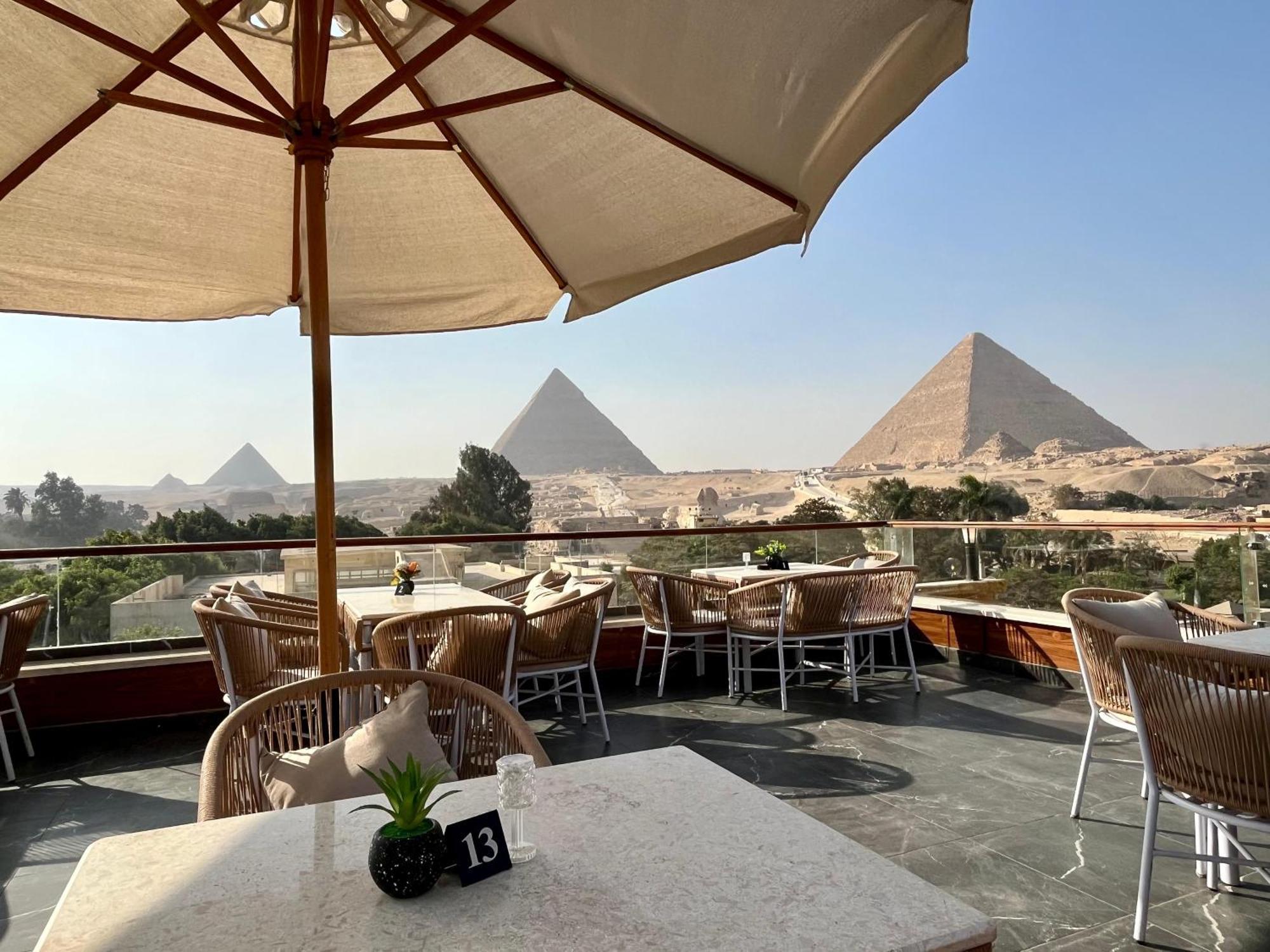 Shadow Pyramids Suites And Jacuzzi Kafrat al Jabal Exterior photo